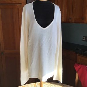 NY @ co cream sweater. Excellent condition. s